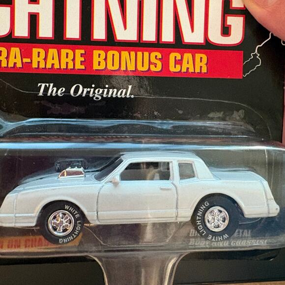 Johnny lightning hot rods white lightning ultra rare bonus car beastmobile - Picture 4 of 6
